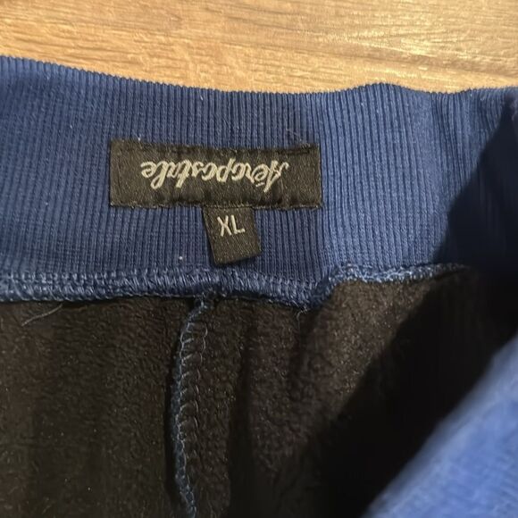 Blue color jogger - Picture 7 of 9